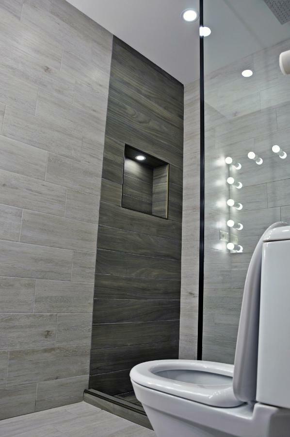 Luxury 4-Bedroom Apartment In The Center Tbiliszi Kültér fotó