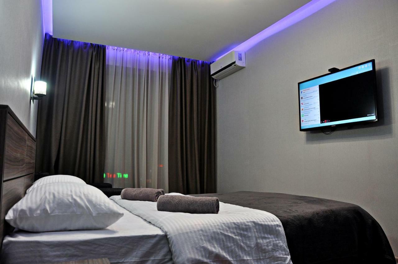 Luxury 4-Bedroom Apartment In The Center Tbiliszi Kültér fotó